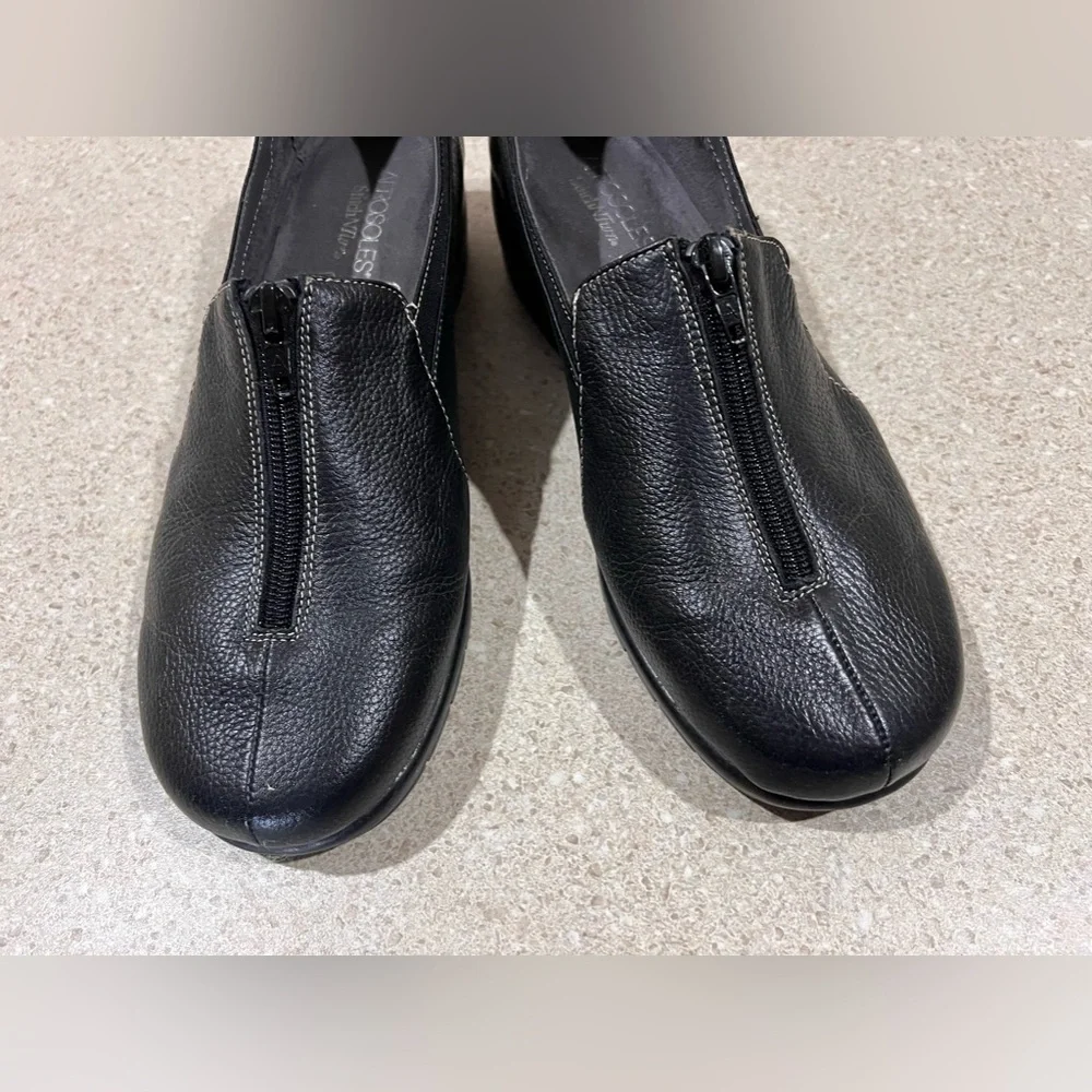 NEW Aerosoles LEATHER Stitched 9.5M Zipper